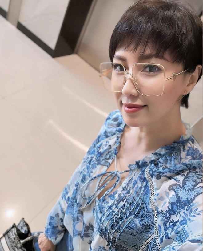 Ngoi canh “me ngoai” U50, Doan Hai My nhin nhu hai chi em-Hinh-3