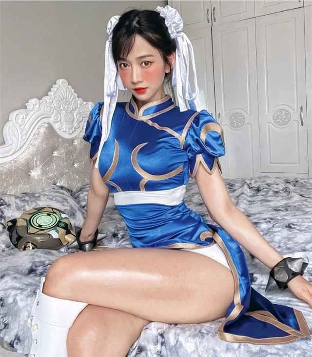 Le Bong tung co man cosplay tuong game cuc 