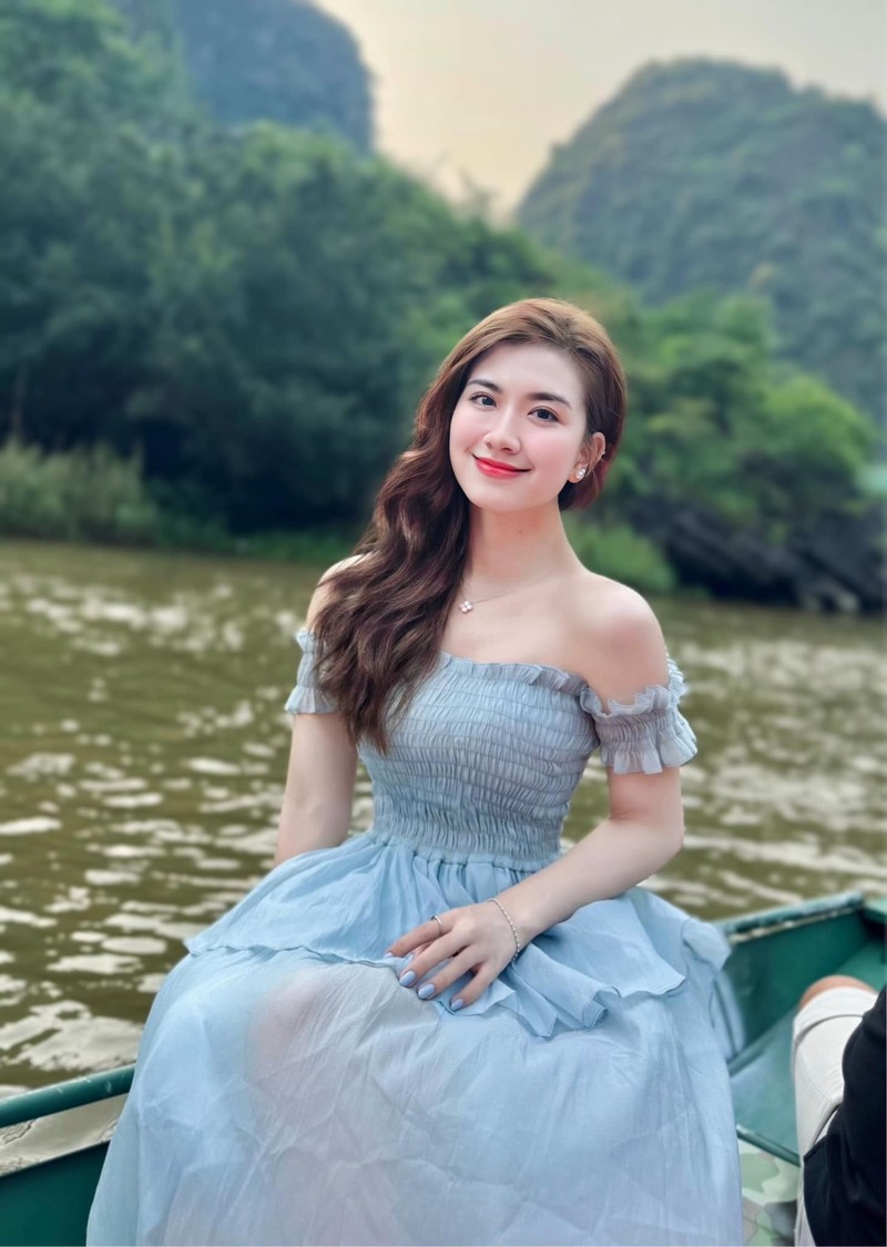 Con gai cuu danh thu doi tuyen Viet Nam xinh dep tren song truyen hinh-Hinh-4