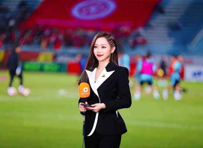 Nu MC goi cam binh luan ve EURO 2024, tung la VDV dancesport