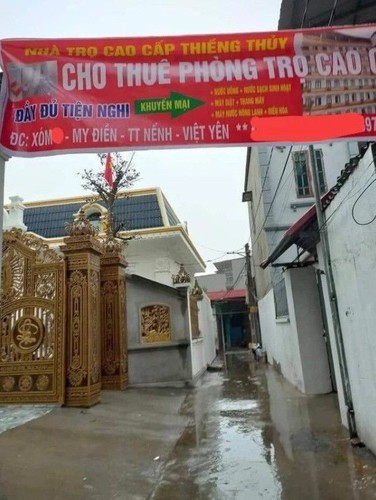 Khu nha tro xin nhat Viet Nam voi canh cong nhin nhu lau dai-Hinh-7