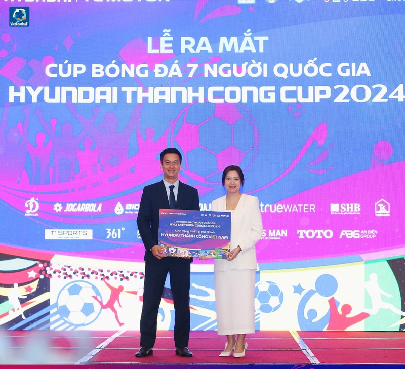 So CLB ky luc du giai bong da 7 nguoi Quoc gia 2024-Hinh-2