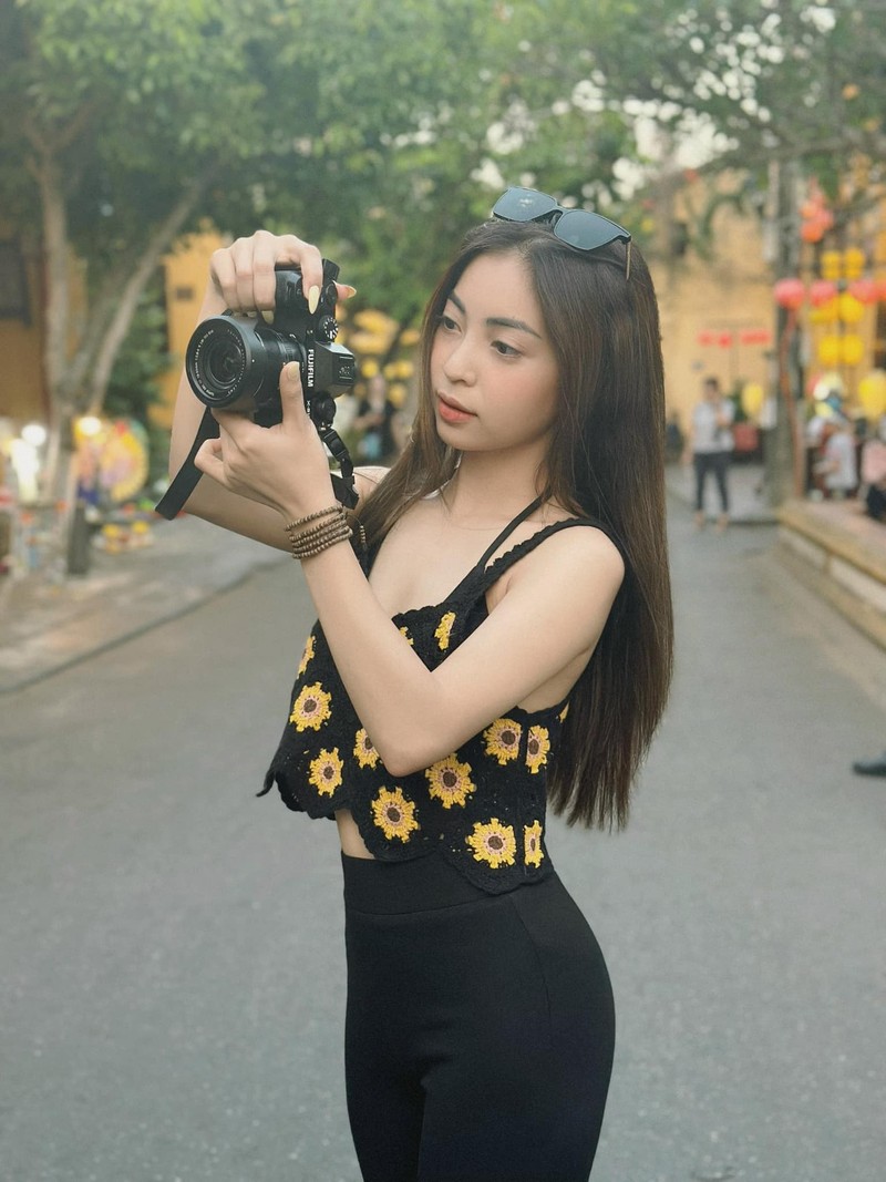 Hot girl Nhat Le lo nhan sac that, co khac anh tren Facebook?-Hinh-8