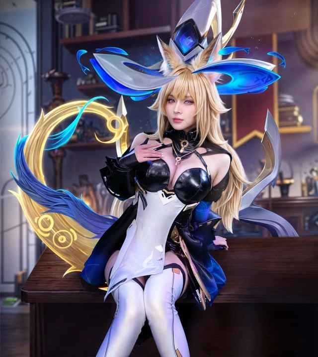 Quynh Alee khoe anh cosplay goi cam, netizen nhan xet 