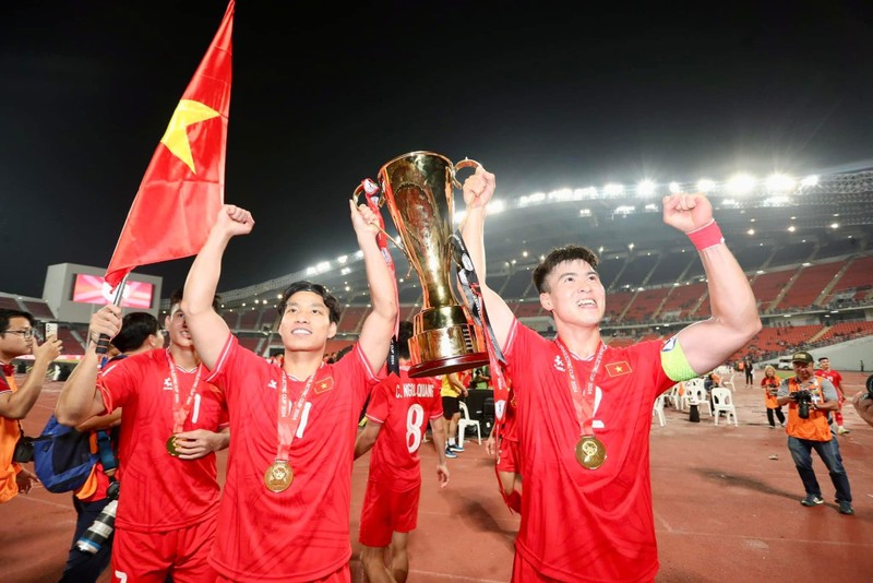 Lich trinh DT Viet Nam ve nuoc cung cup vang AFF Cup ra sao?-Hinh-2