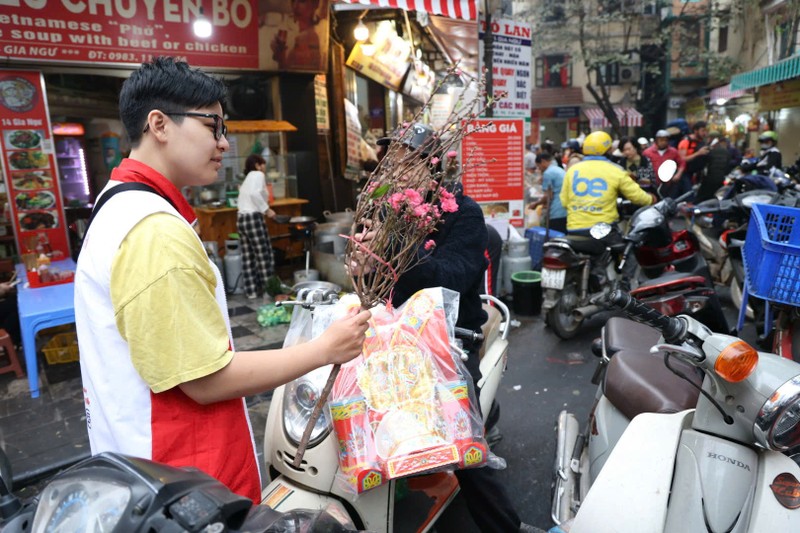 “Cho nha giau” nhon nhip khach mua mam co cung giao thua-Hinh-9