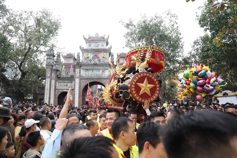 Bien nguoi tham gia Le hoi ruoc phao lang Dong Ky-Hinh-8