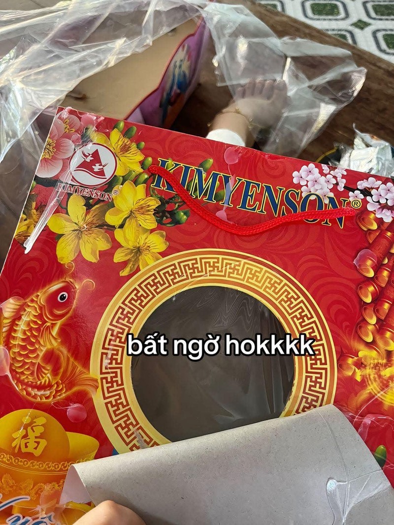 Khui gio qua Tet, khach nga ngua vi thu ben trong-Hinh-7