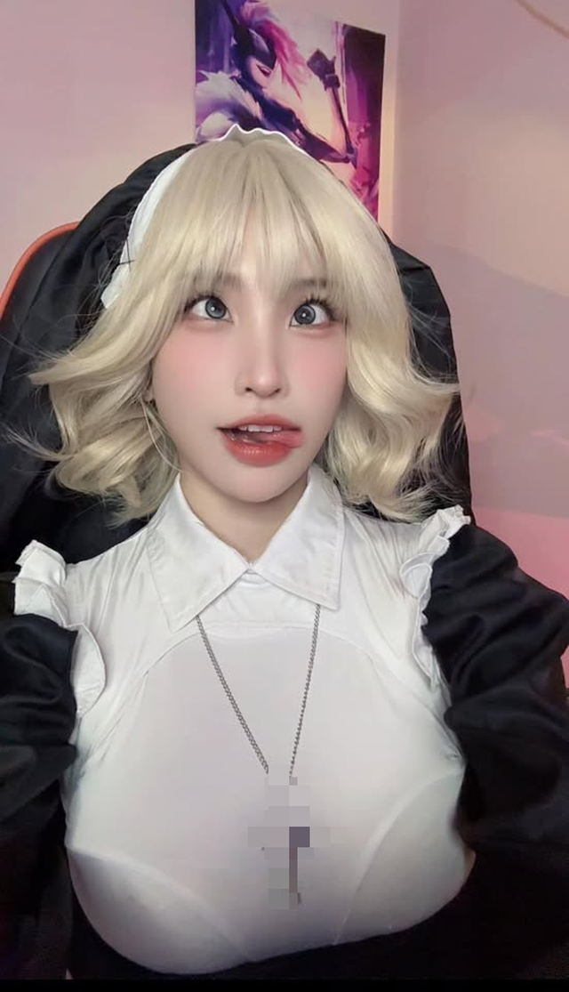 Gai xinh Lily Phan cosplay 