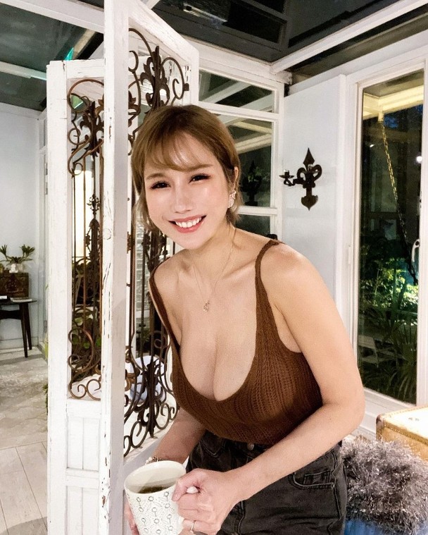 Chung minh nguc that, nu YouTuber dung but thu do dan hoi-Hinh-6