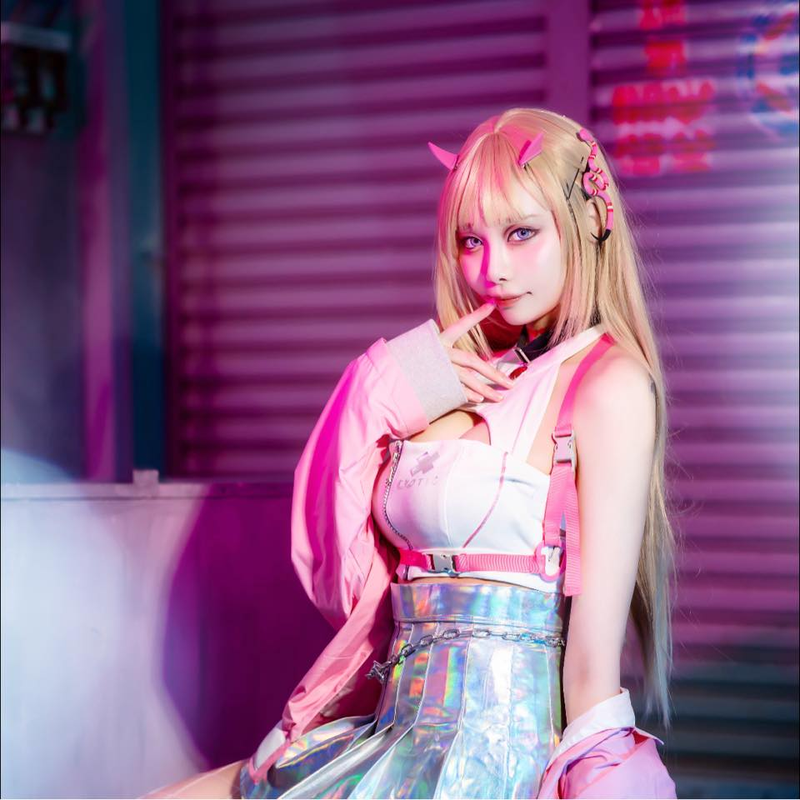 Cosplay qua nhap tam, nu coser de lo diem “nhay cam”-Hinh-6