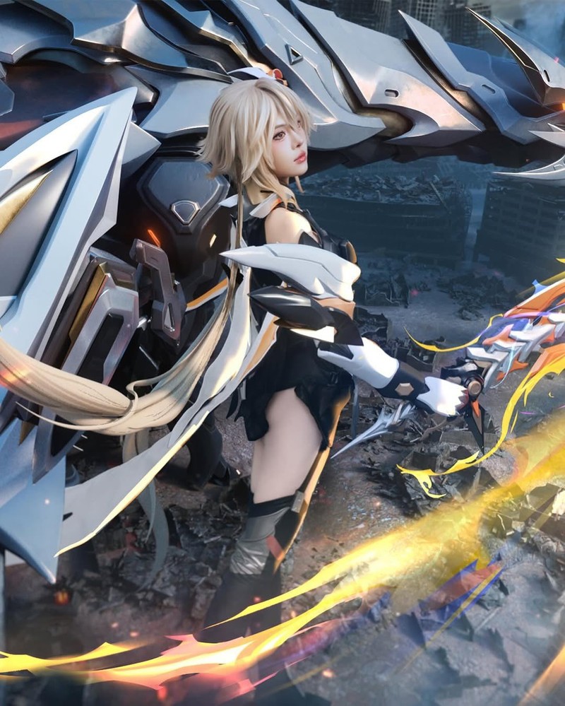 Vo Nu Ngan Ha khoe anh cosplay, fan Lien Quan tram tro khong ngot-Hinh-9