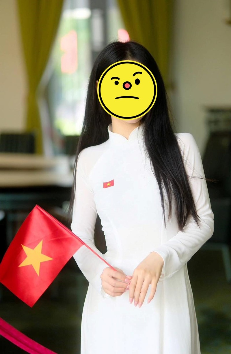 Zoom can nhan sac ban gai tin don nong bong cua Le Tuan Khang-Hinh-9
