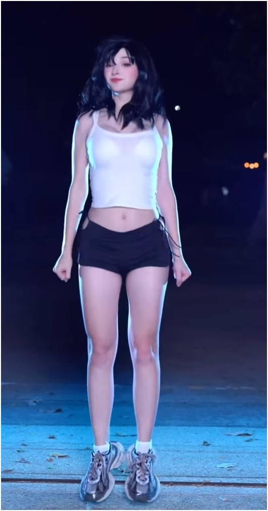 Nu coser tro tai nhun nhay cuc cuon, hut gan 2 trieu view-Hinh-3