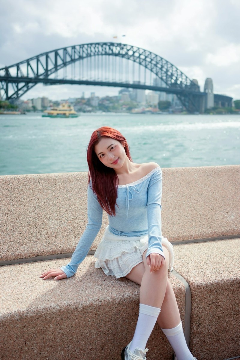 MC hot nhat Lien Quan dien bikini cuc 