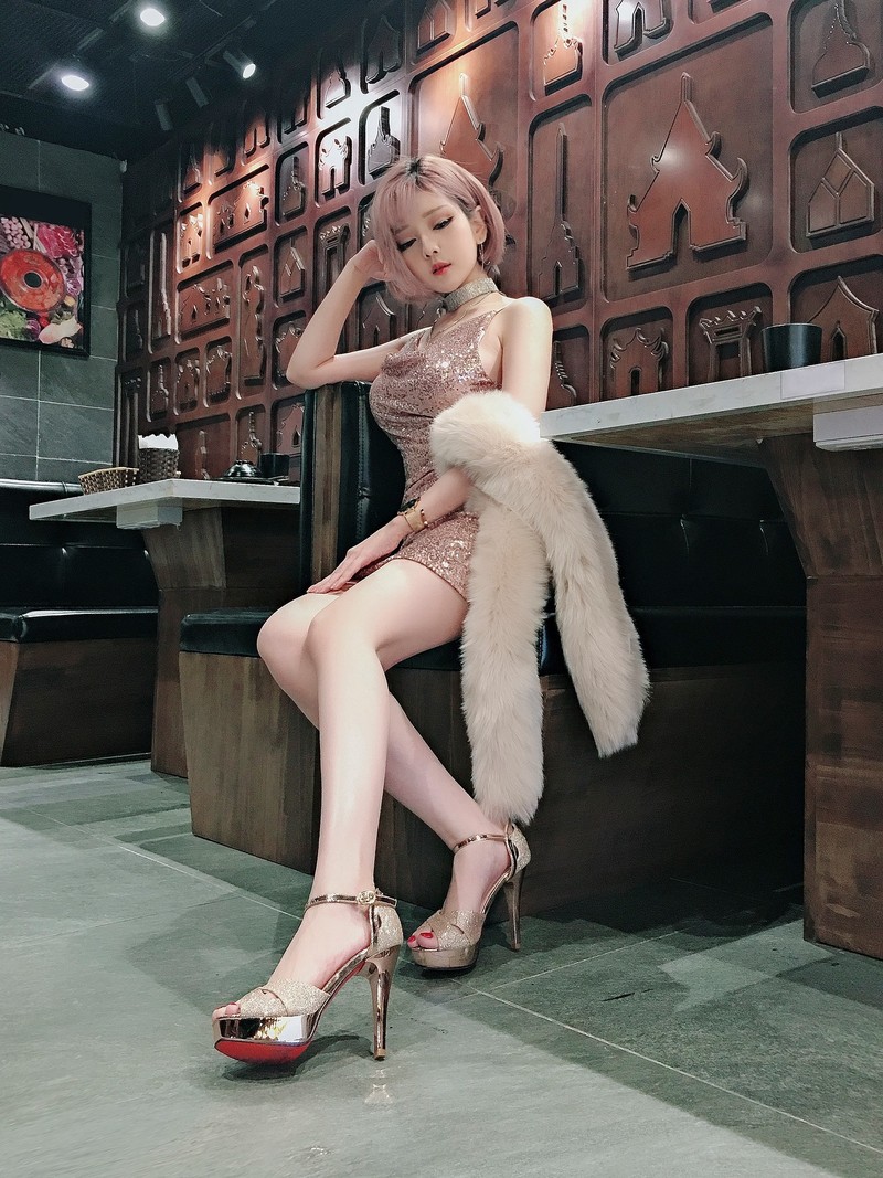 Hau tai xuat, nu than streamer doi dau khoe anh bikini cuc nong bong-Hinh-9