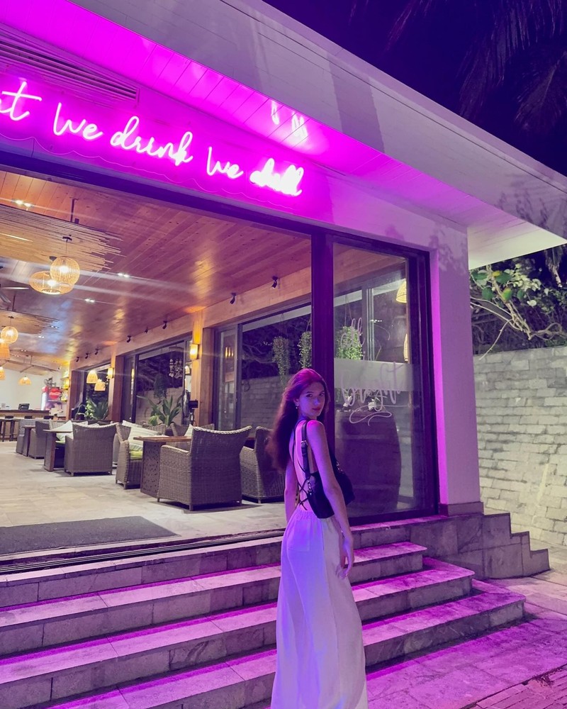 Em gai thu mon doi tuyen Viet Nam bung no visual tuoi 18-Hinh-2