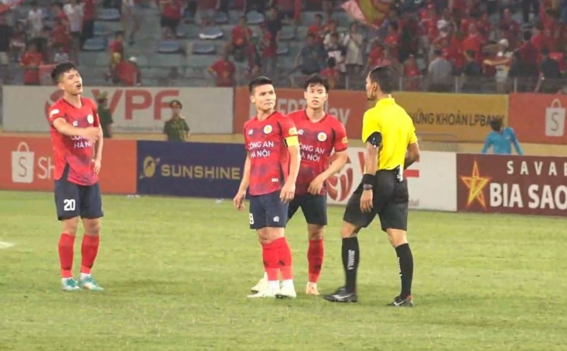 VFF chỉ đạo chấn chỉnh công tác trọng tài tại V.League 2024/2025 VFF chi dao chan chinh cong tac trong tai tai V.League 2024/2025