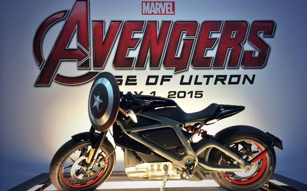 Xe no khong khoi nha Harley tham gia bom tan Avengers-Hinh-3