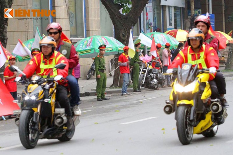 Lac mat voi man trinh dien cua Clb moto TP HCM tai HN-Hinh-5