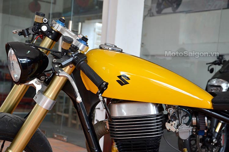 Tho Viet che Suzuki cafe racer 