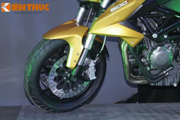 Can canh bo doi moto 600cc gia re cua Benelli vua ra mat-Hinh-7