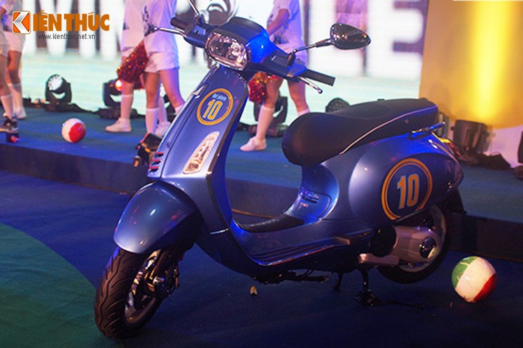 Ha Noi, “doc ban” Vespa Sprint-DelPiero dau gia duoc 350 trieu-Hinh-7