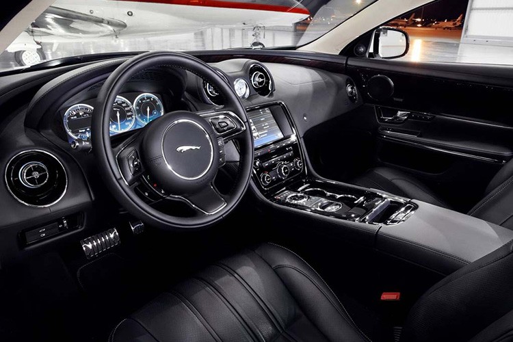 Jaguar ra mat ban nang cap XJ 2016, gia tu 2 ty dong-Hinh-8