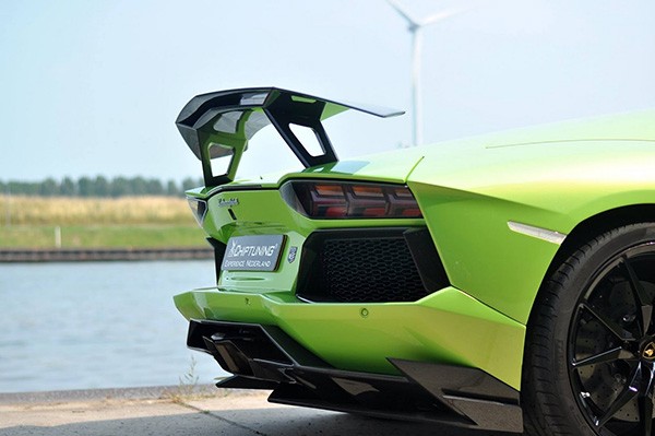 Ngam ban do Lamborghini Aventador 