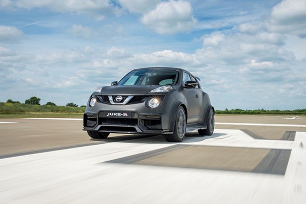 Nissan Juke-R 2.0 se duoc san xuat gioi han 17 chiec