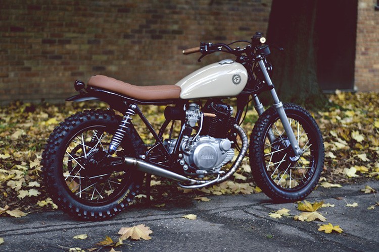 Yamaha SR250 Scrambler - don gian, da dung moi dia hinh-Hinh-3