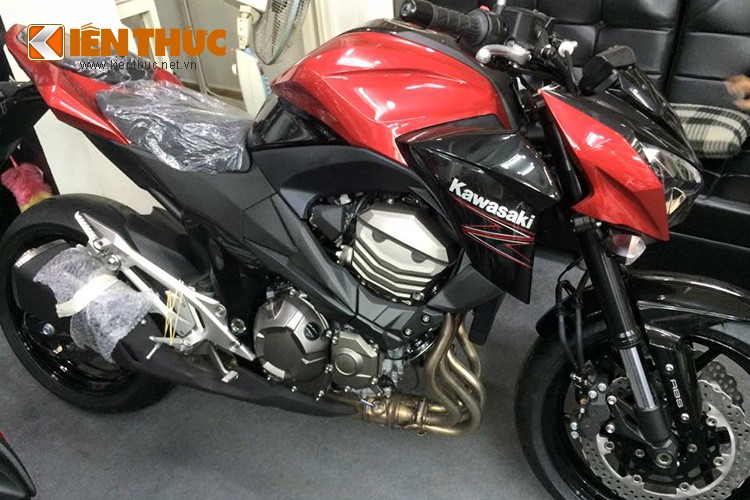 Kawasaki Z800 ABS 2016 ve Viet Nam co gia 275 trieu dong-Hinh-5