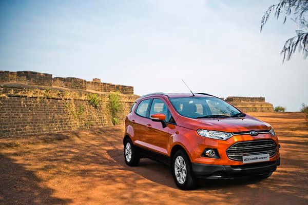 EcoSport, Ranger va Transit lap ky luc cho Ford Viet Nam