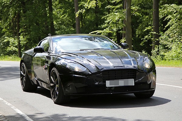 Aston Martin dang huong toi mot tuong lai “dien hoa”