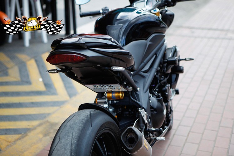 Nakedbike Triumph Speed Triple do 