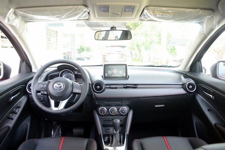 Mazda2 (CKD) tai Viet Nam thay doi gi so voi xe nhap?-Hinh-9