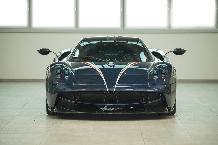 Sieu xe Pagani Huayra Dinastia - Chi duy nhat 3 chiec