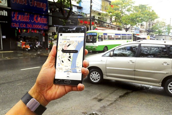 Grab Taxi va Uber tai VN: Noi lo lon cua Taxi truyen thong-Hinh-3