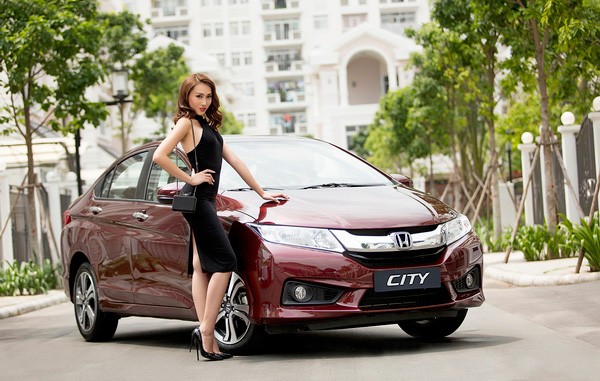 Lai thu oto Honda, chay 