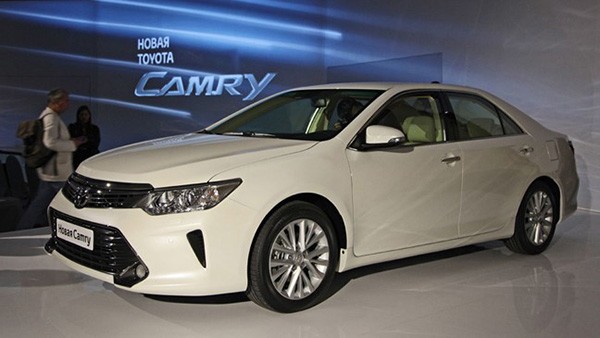 Toyota Camry: Mau sedan ban chay nhat thi truong My-Hinh-4