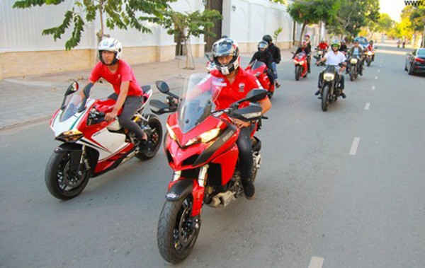 Ducati Sai Gon gia nhap cong dong D.O.C toan cau-Hinh-3