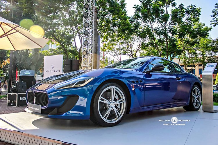 Maserati GranTurismo MC Stradale gia 9,2 ty tai Viet Nam