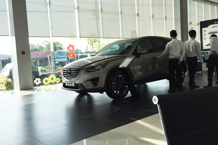 Mazda CX-5 2016 co mat tai Viet Nam, gia hon 1 ty dong-Hinh-2