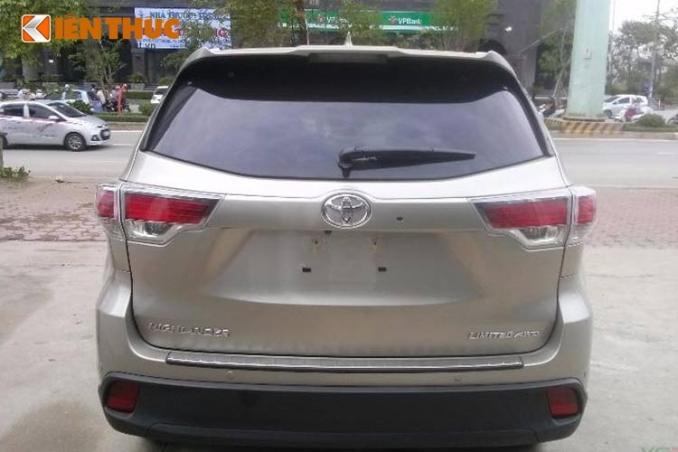 Toyota Highlander 2016 Limited gia gan 3 ty tai Viet Nam-Hinh-5