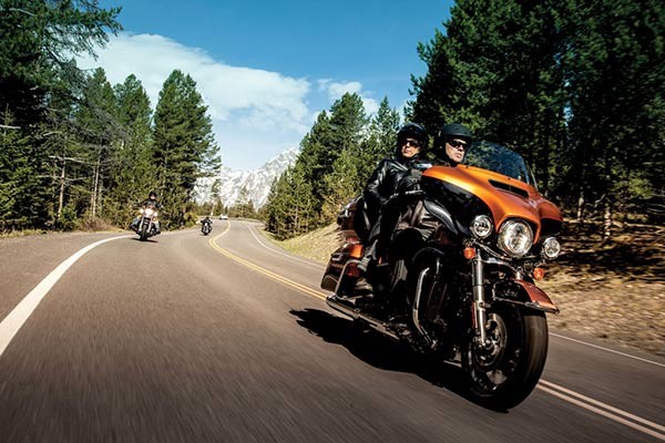 Doanh so Harley-Davidson giam manh trong nam 2015-Hinh-2