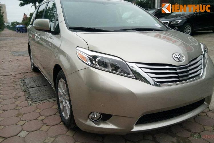 Toyota Sienna Limited 2016 gia 3,3 ty dong tai Ha Noi