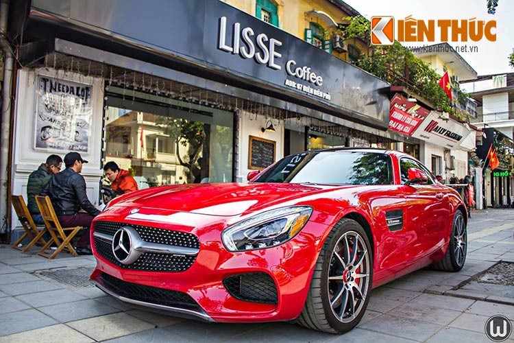 Mercedes-AMG GTS gia 9,15 ty 