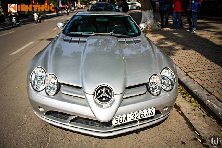 Sieu xe Mercedes SLR McLaren tien ty, “doc nhat” VN-Hinh-3