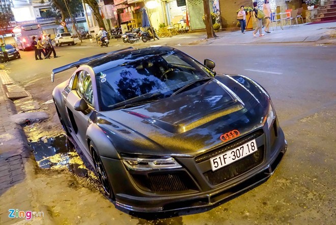 Audi R8 tai Viet Nam 