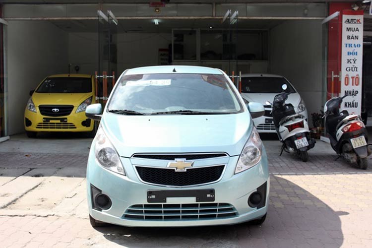 Chevrolet Spark Van 2016 ve Viet Nam chot gia 325 trieu